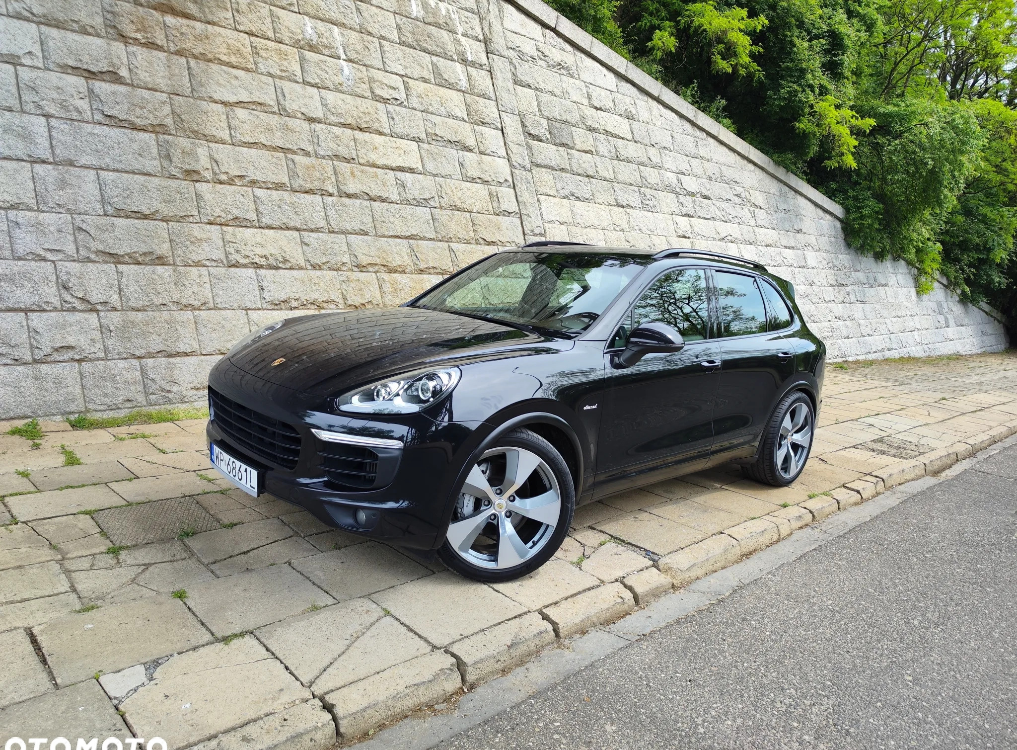 Porsche Cayenne cena 157999 przebieg: 225000, rok produkcji 2015 z Płock małe 172